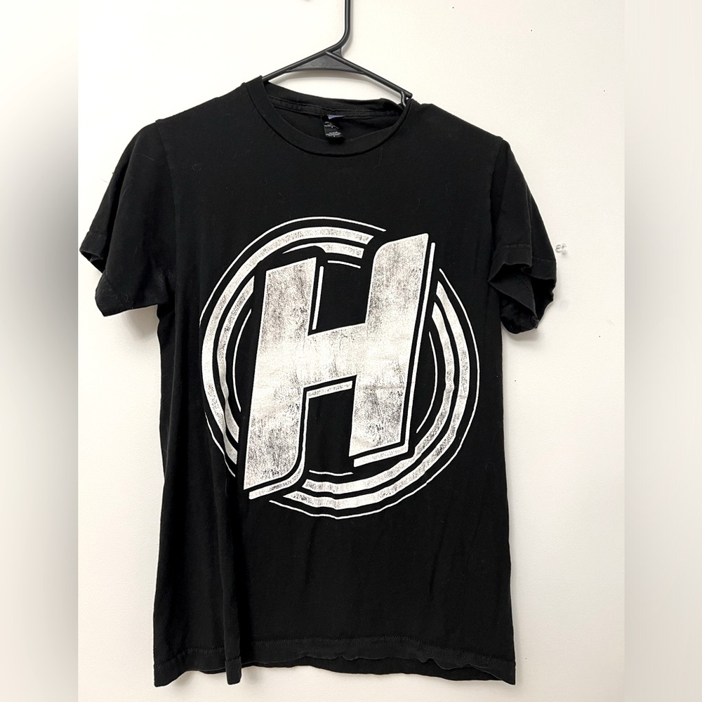 Hopeless Records Circle Logo Tee